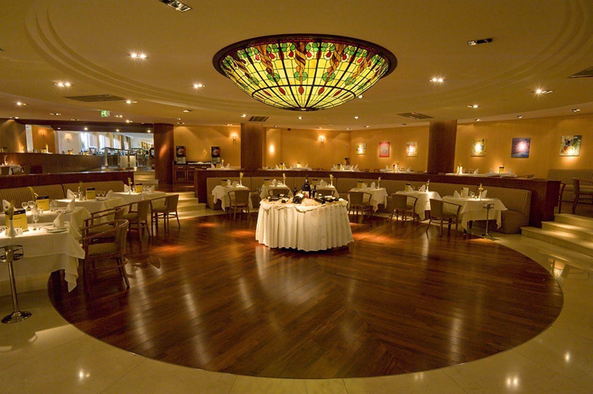 Falesia Cip (Adults Only) Olhos de Agua  Luaran gambar