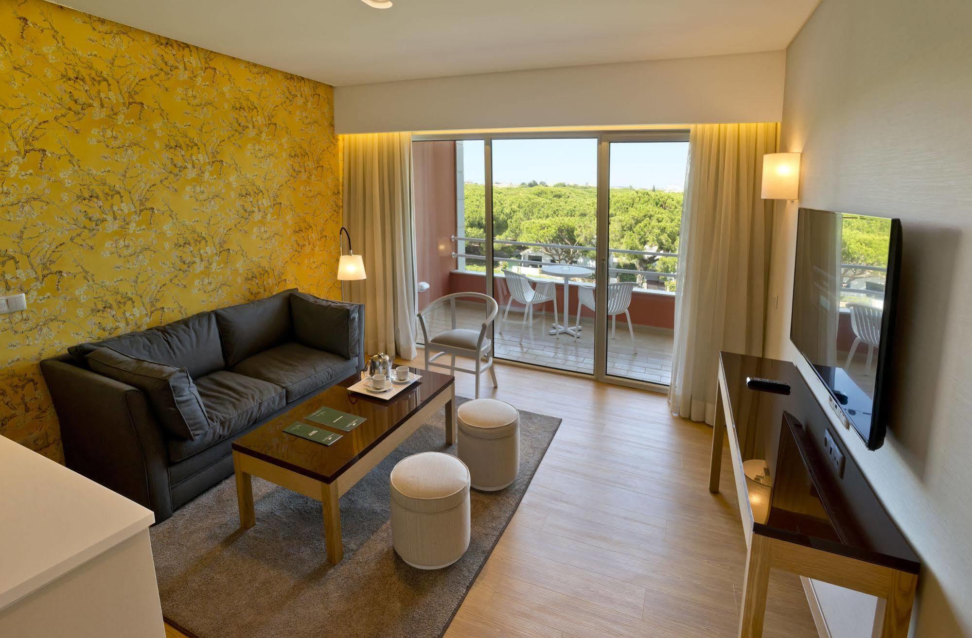 Falesia Cip (Adults Only) Olhos de Agua  Luaran gambar