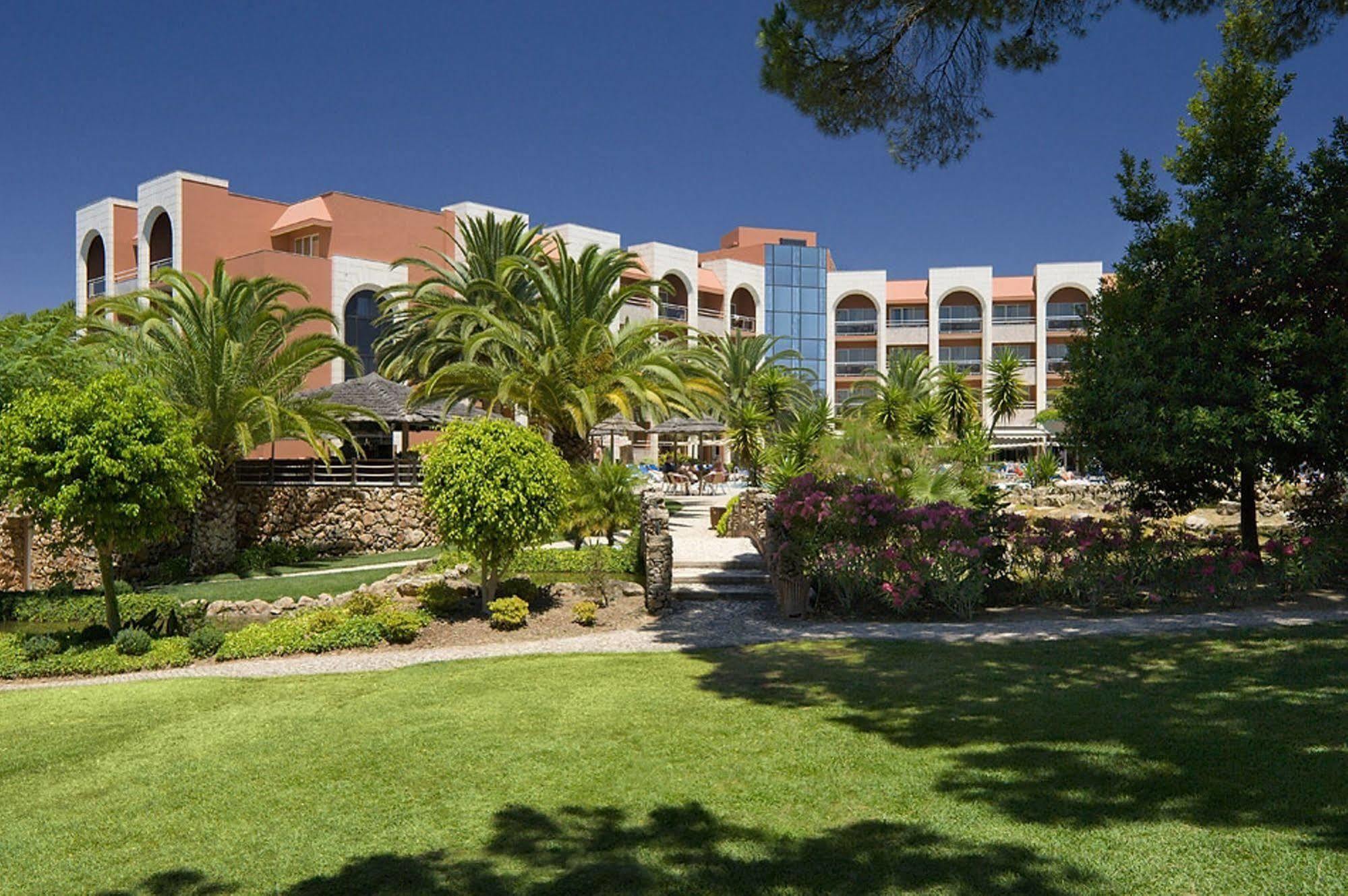 Falesia Cip (Adults Only) Olhos de Agua  Luaran gambar